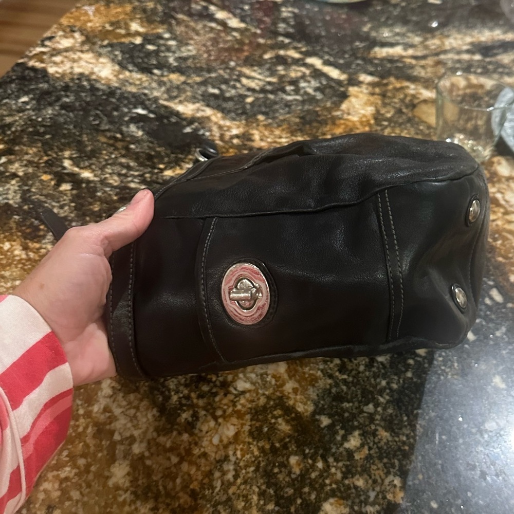 Coach Black Leather Gallery Bag - Picture 7 of 15